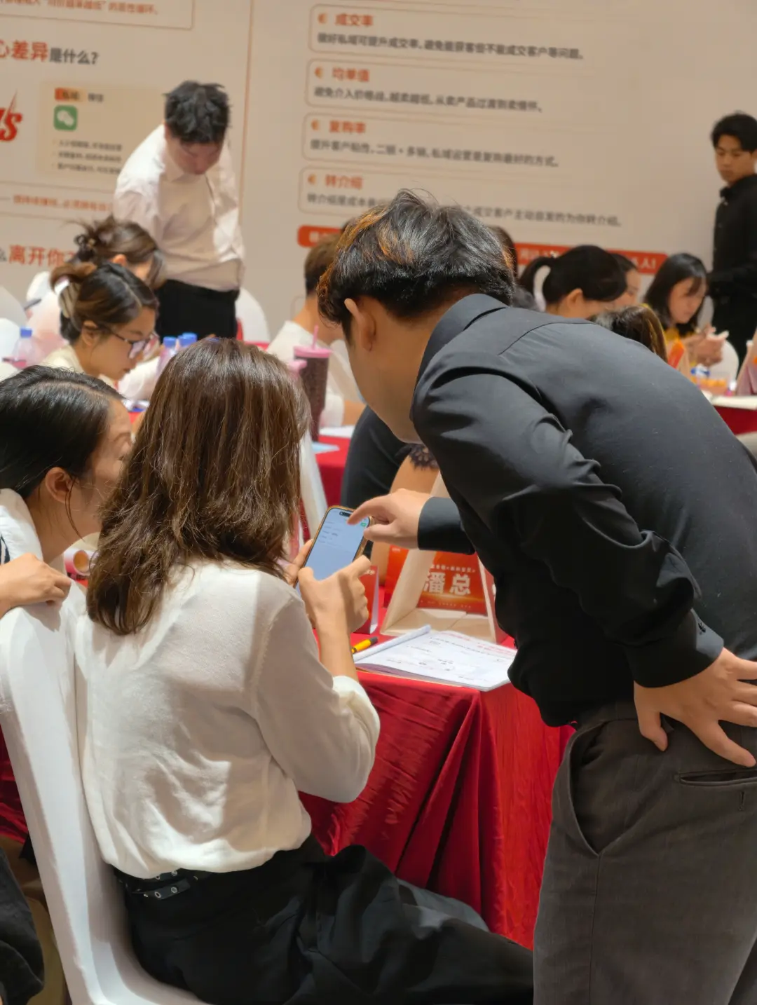 儿童影楼客户拍完一次就流失，私域如何留存？