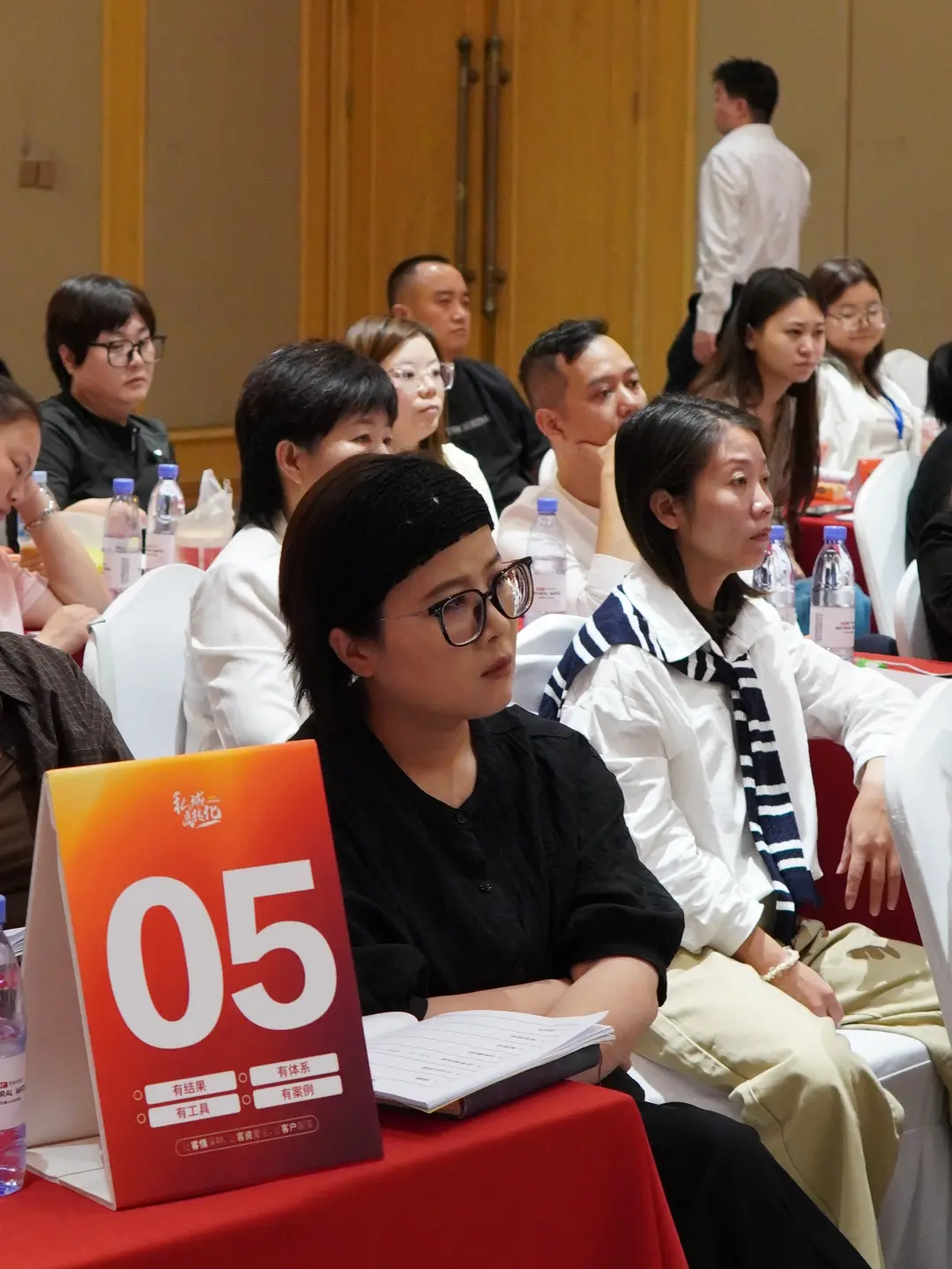 儿童摄影除了拍新生儿、百天、周岁,私域里还能卖什么?
