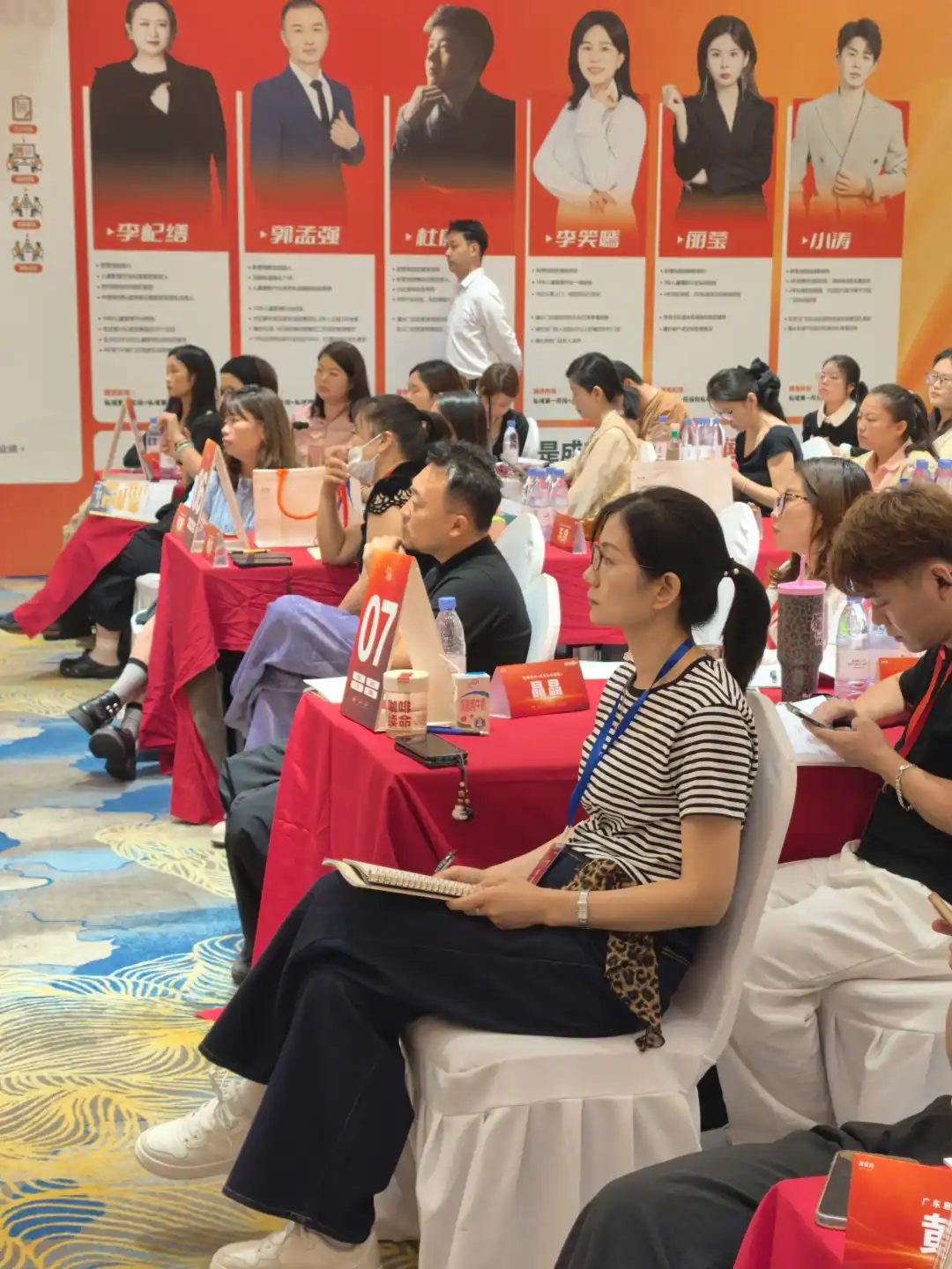 我的客户都是宝妈,她们最在意什么?私域能解决她们的痛点吗?儿童影楼私域运营,儿童影楼大一销辅导