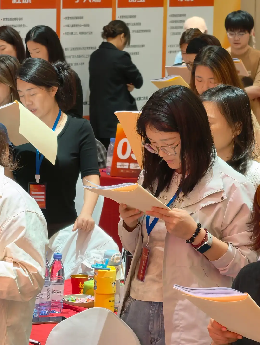 儿童摄影的私域,到底应该是“服务号”还是“个人号”?儿童影楼私域运营
